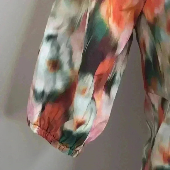 J. Crew Floral Women's Blouse Made With Liberty Fabric Balloon Sleeves Size2 NWT - Picture 4 of 11
